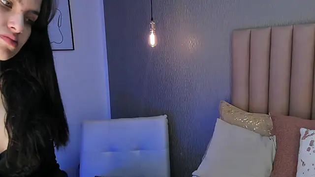 Snapshot of Alexa_Thaylor_ chatting on 10, 9, 2025 Alexa Thaylor online show from 10, 9, 2025