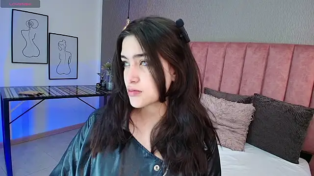 Alexa Thaylor  online show from 21, 3, 2026