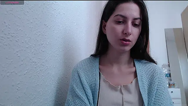  Hot Lady  online show from 25, 9, 2025