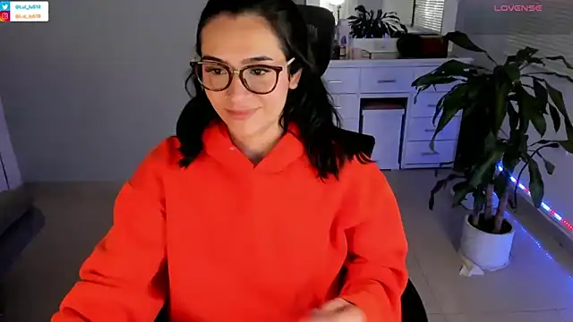 Snapshot of ImLui_lu chatting on 18, 1, 2025 ImLui lu online show from 18, 1, 2025