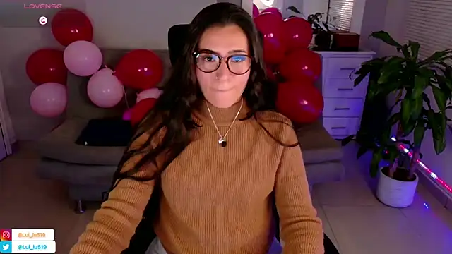 Snapshot of ImLui_lu chatting on 16, 2, 2025 ImLui lu online show from 16, 2, 2025