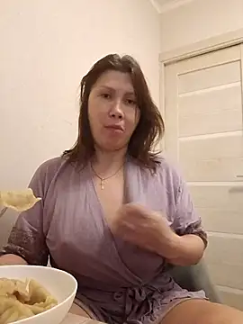 ROXOLANAA SEXY online show from 6, 3, 2026