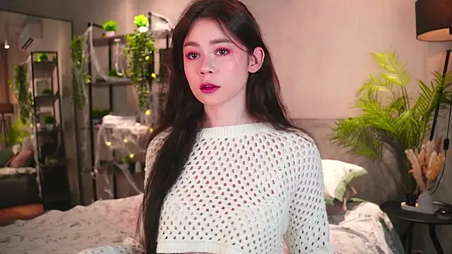 Snapshot of AuroraMari chatting on 8, 11, 2025 AuroraMari online show from 8, 11, 2025