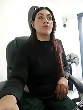 katha steele  online show from 29, 4, 2026