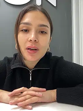 Snapshot of Sweet_Lollypop chatting on 17, 10, 2025 Sweet Lollypop online show from 17, 10, 2025
