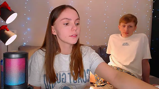 juliaanddima online show from 27, 12, 2024