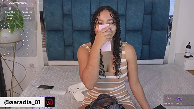 Anais aradia online show from 6, 3, 2026