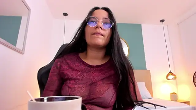 lucy blue28 online show from 3, 6, 2026