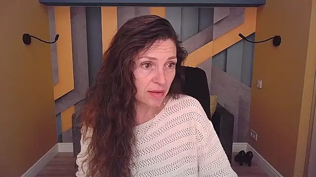 Snapshot of EllaLong chatting on 30, 5, 2026 EllaLong online show from 30, 5, 2026