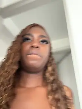 NaiaGils online show from 8, 2, 2026