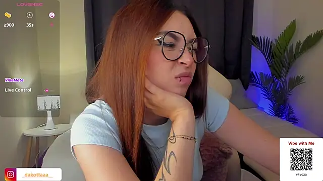 Snapshot of dakottaa_ chatting on 19, 2, 2025 dakottaa online show from 19, 2, 2025