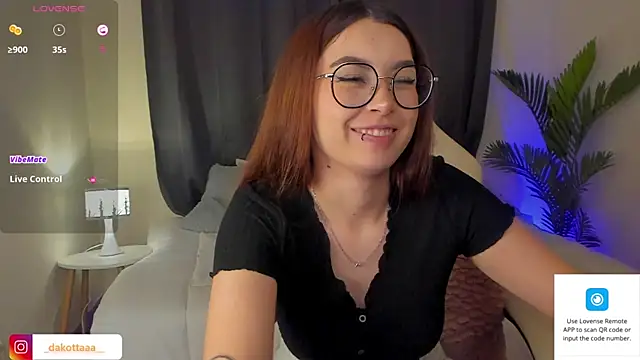 Snapshot of dakottaa_ chatting on 6, 3, 2025 dakottaa online show from 6, 3, 2025