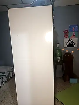 DanelyLopez online show from 6, 2, 2026