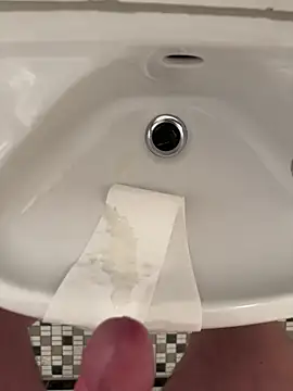 Adis1984Ger online show from 17, 2, 2025