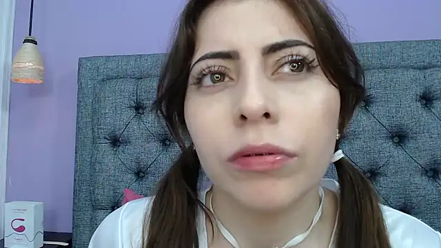 LilaSuni online show from 18, 12, 2024