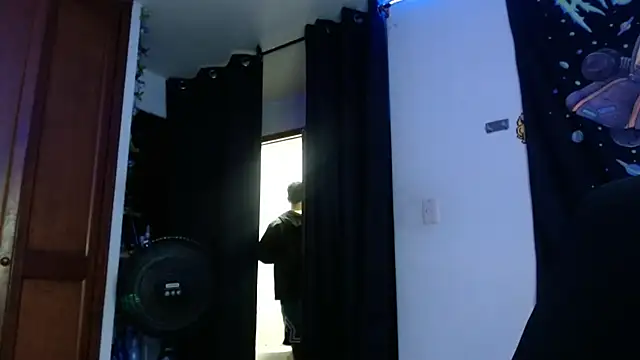 Snapshot of shy_katy_ chatting on 19, 12, 2024 shy katy  online show from 19, 12, 2024