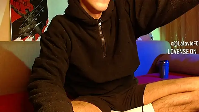 Snapshot of Midnighter_ chatting on 16, 12, 2024 Midnighter  online show from 16, 12, 2024