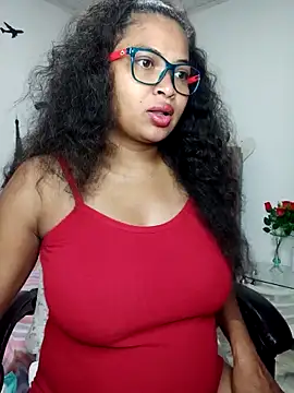 Snapshot of chalohott chatting on 5, 6, 2026 chalohott online show from 5, 6, 2026