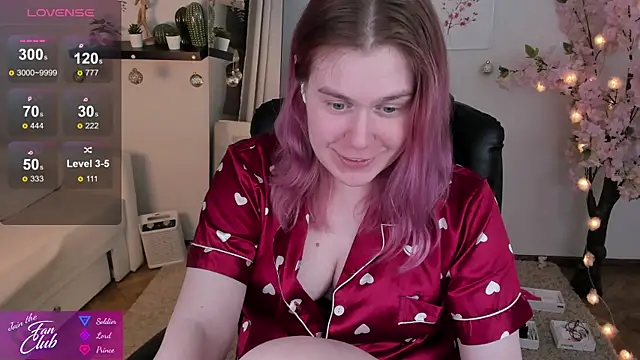 Snapshot of Nancy_Sun_ chatting on 10, 1, 2025 Nancy Sun online show from 10, 1, 2025