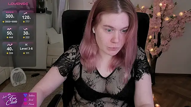 Snapshot of Nancy_Sun_ chatting on 4, 2, 2025 Nancy Sun online show from 4, 2, 2025