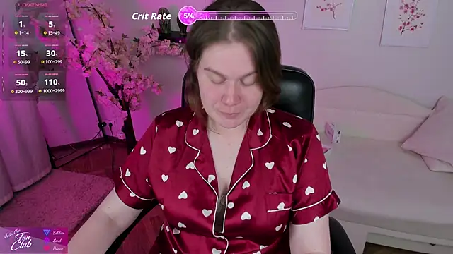Snapshot of Nancy_Sun_ chatting on 5, 10, 2025 Nancy Sun online show from 5, 10, 2025