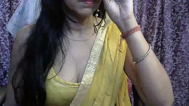 Snapshot of iam-moni2 chatting on 28, 2, 2025 iam-moni2 online show from 28, 2, 2025