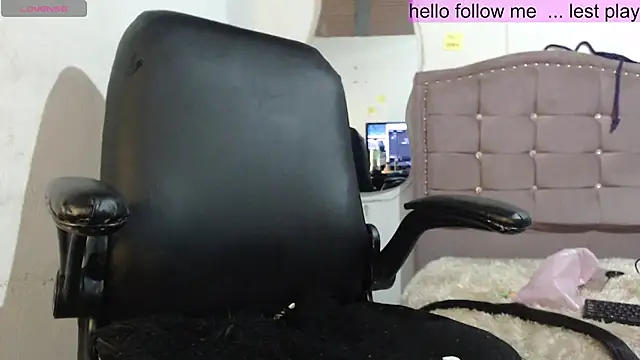 toxxxic cams online show from 6, 1, 2025