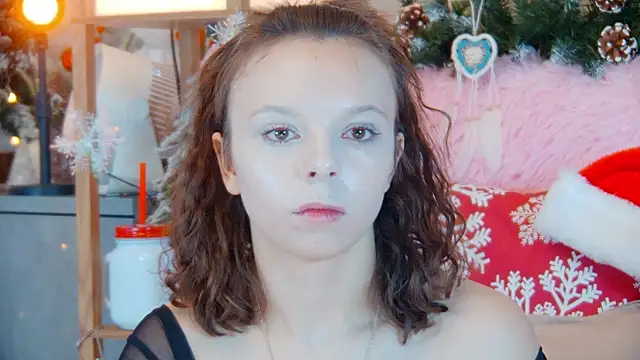 Snapshot of ElisabethDavis chatting on 22, 12, 2025 ElisabethDavis online show from 22, 12, 2025