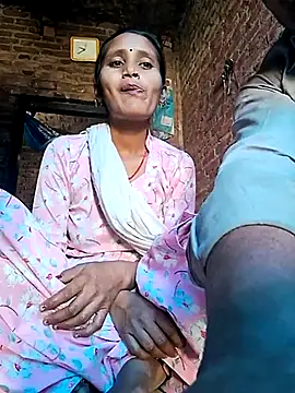 Snapshot of Rani019 chatting on 18, 3, 2025 Rani019 online show from 18, 3, 2025