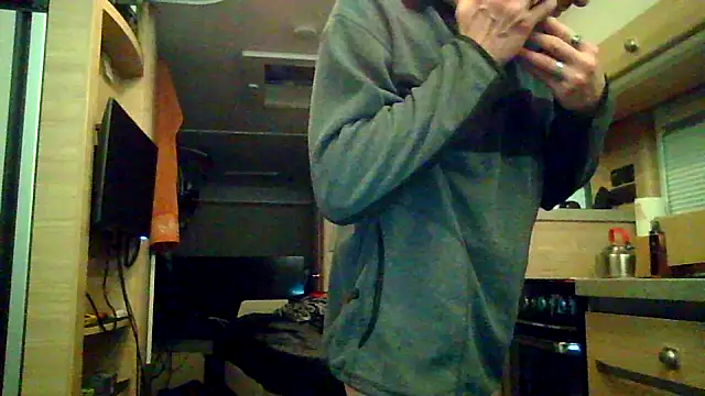 Ebinator666 online show from 24, 9, 2025