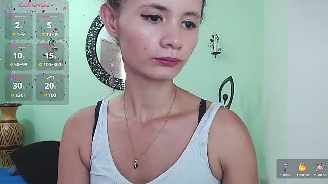 Snapshot of Sofia_Franco_ chatting on 9, 1, 2025 Sofia Franco online show from 9, 1, 2025