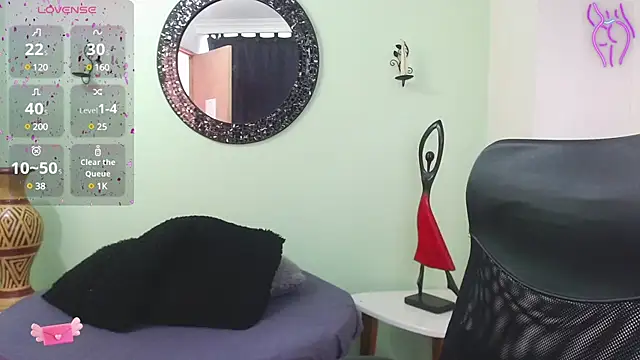 Snapshot of Sofia_Franco_ chatting on 7, 3, 2025 Sofia Franco online show from 7, 3, 2025