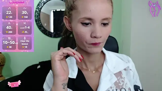 Snapshot of Sofia_Franco_ chatting on 22, 3, 2025 Sofia Franco online show from 22, 3, 2025