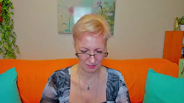 iamyourdream89 online show from 1, 4, 2026