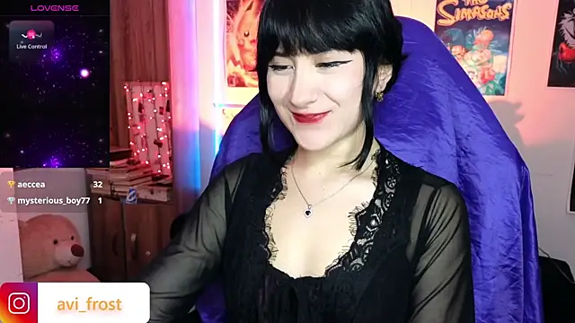 Snapshot of avi_frost chatting on 6, 3, 2025 avi frost online show from 6, 3, 2025