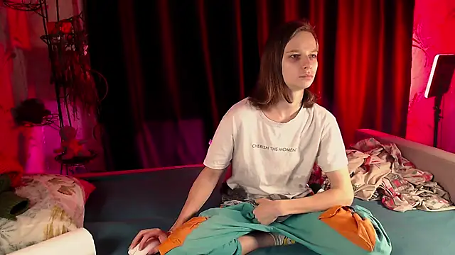 Frank Fraer online show from 10, 12, 2024