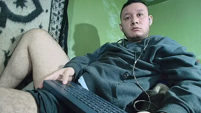 Snapshot of sweet_cock28 chatting on 10, 11, 2025 sweet cock28 online show from 10, 11, 2025