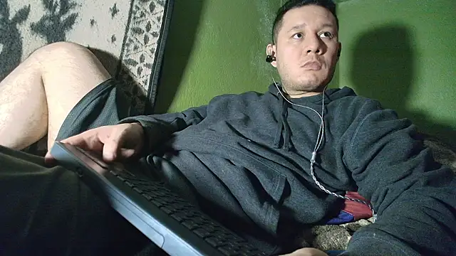 Snapshot of sweet_cock28 chatting on 4, 2, 2026 sweet cock28 online show from 4, 2, 2026