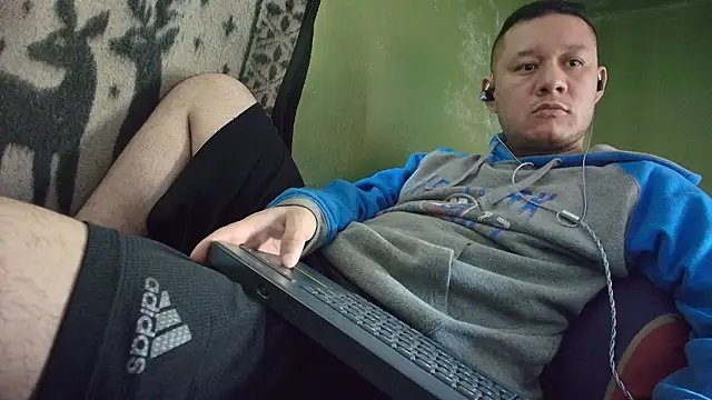 Snapshot of sweet_cock28 chatting on 11, 2, 2026 sweet cock28 online show from 11, 2, 2026