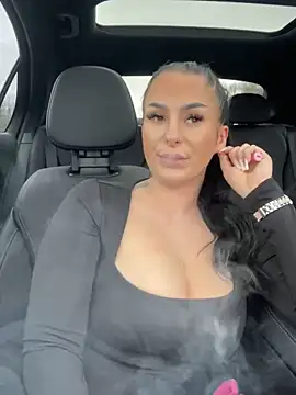 Mia-Bremer online show from 26, 2, 2025