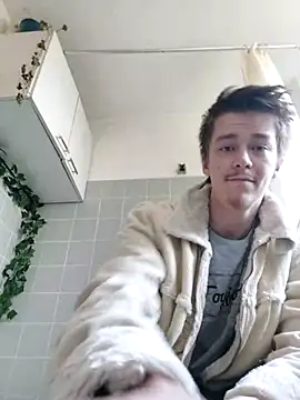 Toyjungee online show from 19, 4, 2026