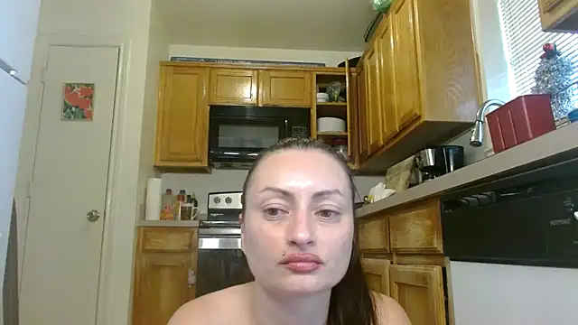 Snapshot of DiamondMonroeXo chatting on 16, 12, 2025 DiamondMonroeXo online show from 16, 12, 2025