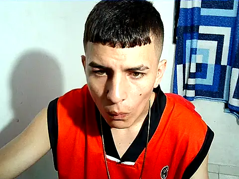 Snapshot of SHAT_SEX chatting on 5, 11, 2025 SHAT SEX online show from 5, 11, 2025