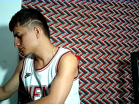 Snapshot of SHAT_SEX chatting on 10, 2, 2026 SHAT SEX online show from 10, 2, 2026