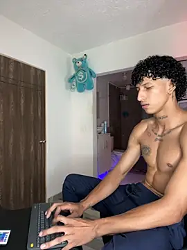 Snapshot of mike_casseano chatting on 15, 9, 2025 mike casseano online show from 15, 9, 2025