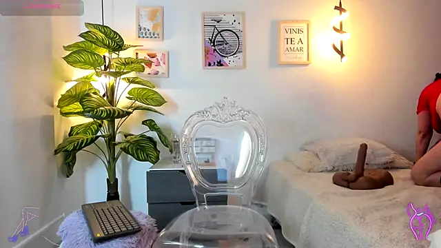 Snapshot of Rachel__Lang chatting on 18, 9, 2025 Rachel Lang online show from 18, 9, 2025