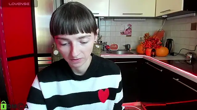 TayanaJons online show from 20, 10, 2025