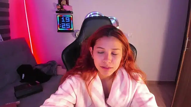 crystal bunny7 online show from 17, 10, 2025