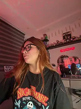 crystal bunny7 online show from 2, 12, 2025