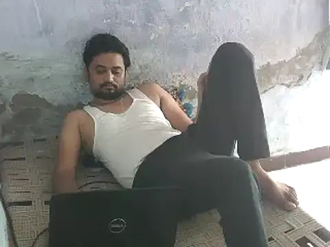 Snapshot of Rocobodymassager chatting on 25, 5, 2026 Rocobodymassager online show from 25, 5, 2026